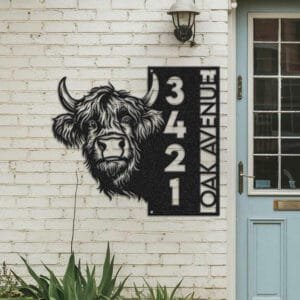 Personalized Highland Cow address sign with a side-profile shaggy Highland Cow head and sweeping horn peeking over a vertical house number plaque reading 3421 Oak Avenue